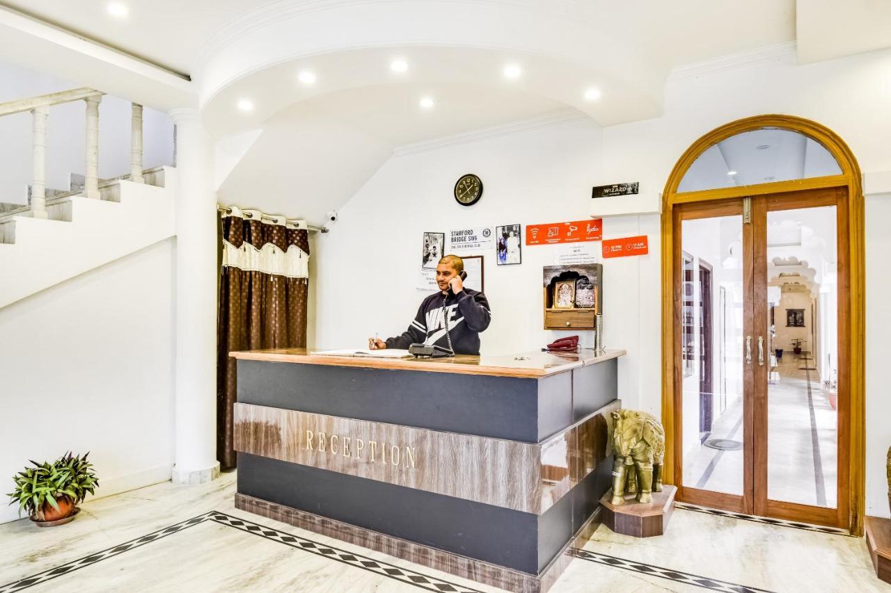 Capital O 23129 Chelsea Palace Hotel Khajuraho Exterior photo